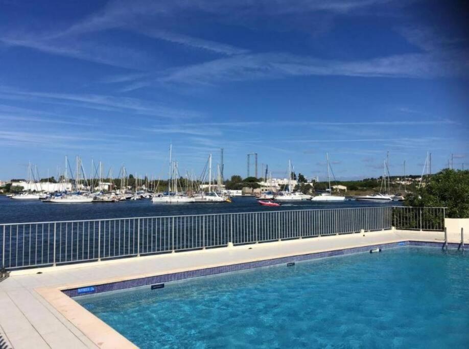 Appartement Avec Balcon, Vue Mer, Piscine, Parking Agde Exterior photo